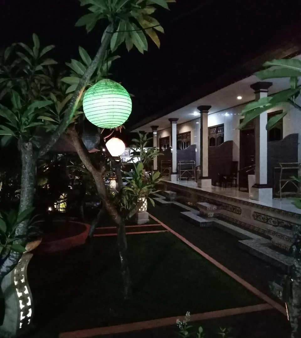 Frangipani Homestay Nusa Dua  2*, Nusa Dua (Bali)